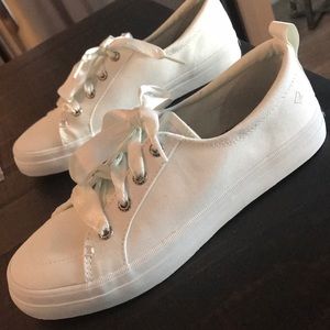 Sperry ribbon laced shoes